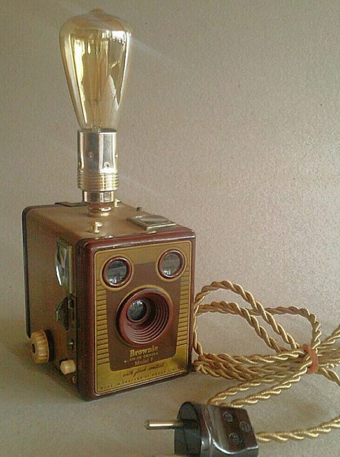 Fotocamera lamp by VintEd Lights